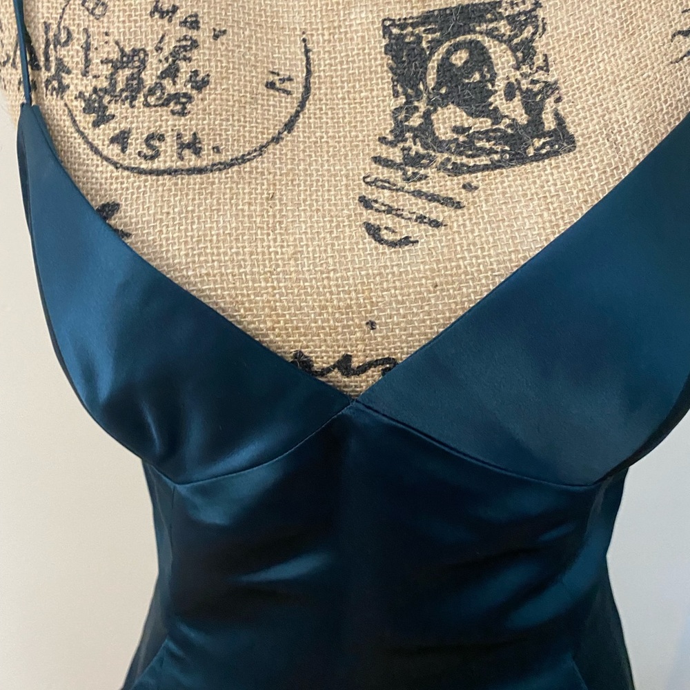 Milly Dress - Picture 8 of 11